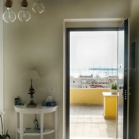 La Terrazza Dei Colori Bed & Breakfast *