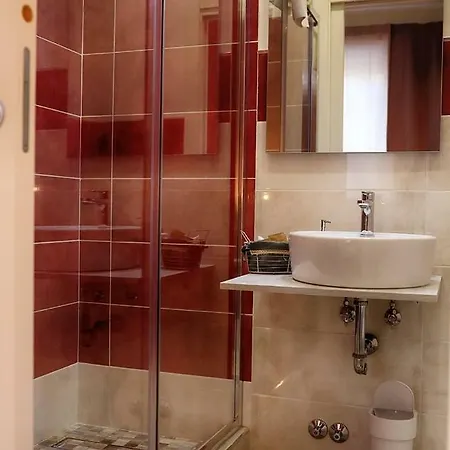 Bed & Breakfast La Terrazza Dei Colori 4*